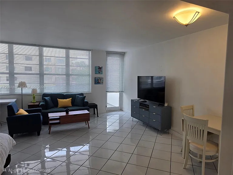 100 Lincoln Rd #307 — Photo 26