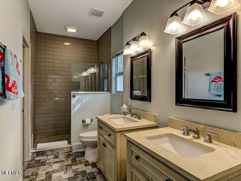 1117 Cedar St — Photo 18
