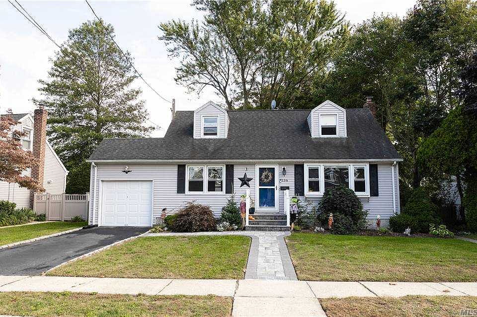 1st image of 156 Ava Dr