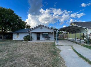 102 Doodles St, Del Rio, TX 78840