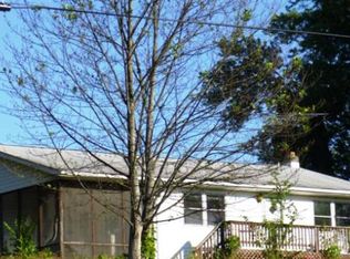 2716 S Us Highway 231, Bloomfield, IN 47424