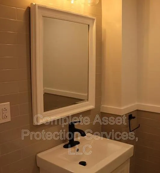 117 Columbia St — Photo 7