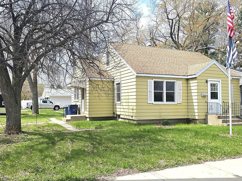 1st image of 1051 Washington Memorial Dr