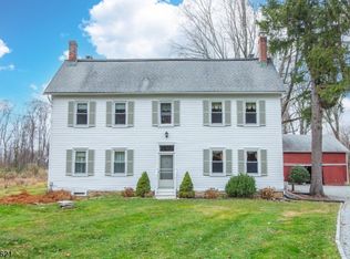 401 North Rd, Chester, NJ 07930