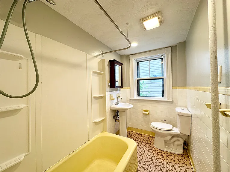 57 Carolina Ave #1 — Photo 9