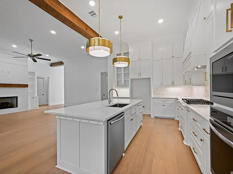 17452 Lions Ear Ln — Photo 8