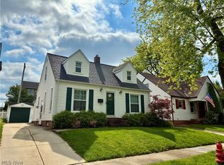 609 S Kensington Rd, Rocky River, OH 44116