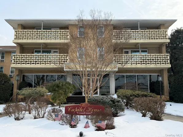 490 Atlantic Avenue #115, East Rockaway, NY 11518