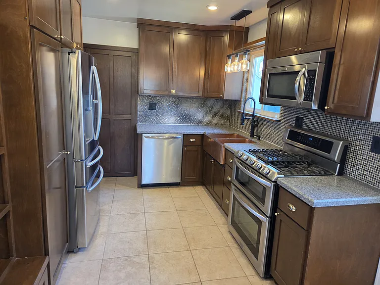 3272 Fairway Dr — Photo 8
