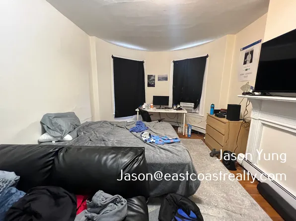 105 Windsor St #5, Cambridge, MA 02139