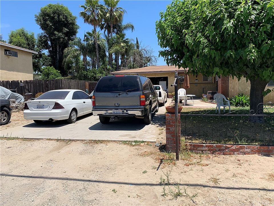 1st image of 10465 Redwood Ave