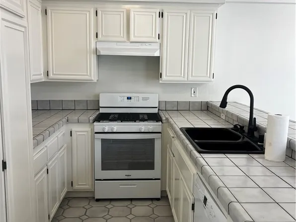 5131 Dunbar Dr, Huntington Beach, CA 92649