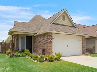 109 Adler Pl, Youngsville, LA 70592