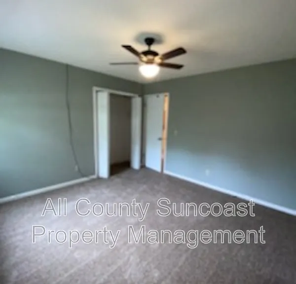 105 Whisper Ct — Photo 8