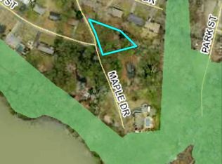 Maple Dr NW, Acworth, GA 30101