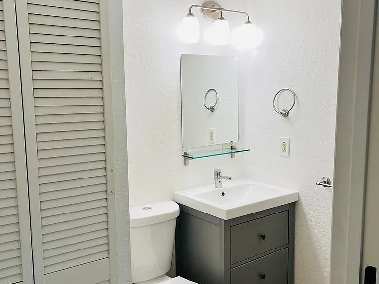 Sellwood Cool, Clean and Crisp — Photo 11