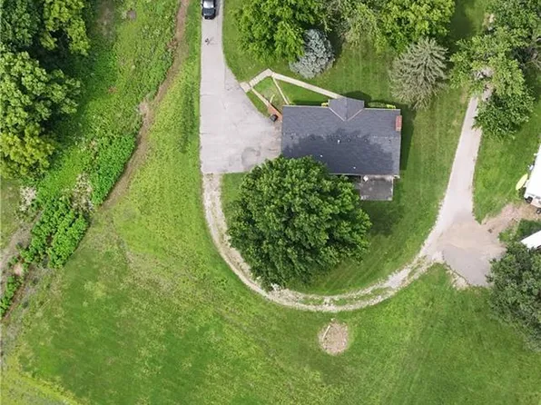 1305 S Us Highway 71, Savannah, MO 64485
