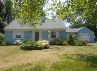72 Elbert Rd, Agawam, MA 01001