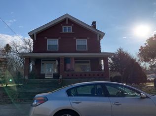 302 E 2nd St, Silver Grove, KY 41085