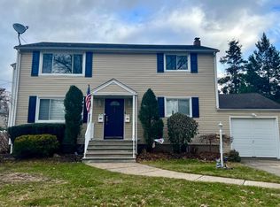65 Aladdin Ave #2, Dumont, NJ 07628