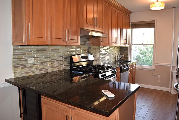 Rented by CIMINO CONO | media 35