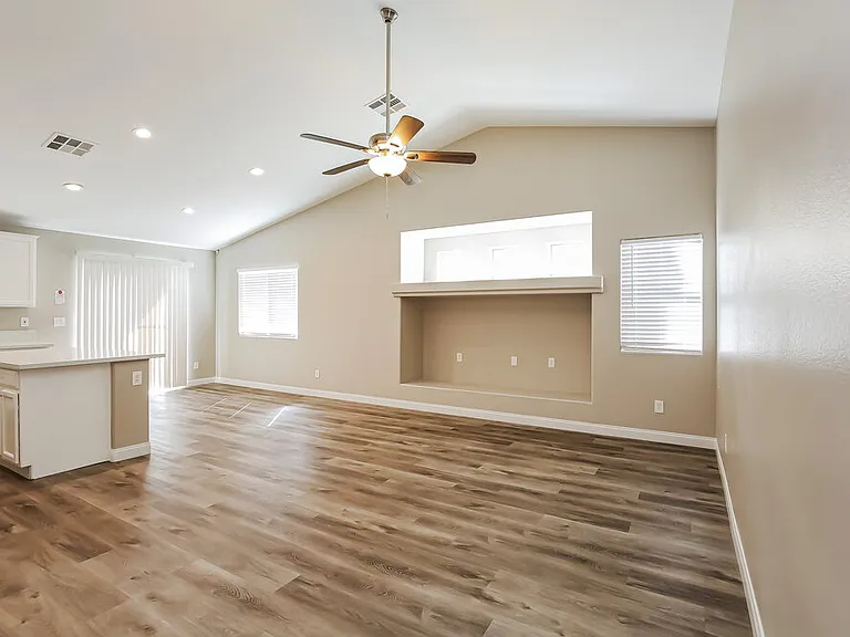 6512 Point Break St — Photo 3