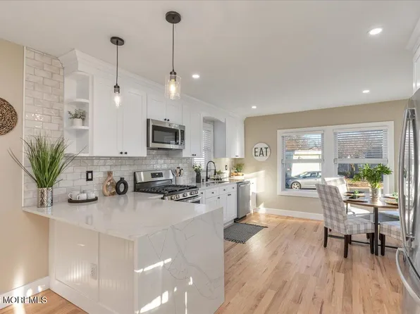 58 Locust Grove, Hazlet, NJ 07730