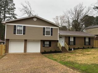 13003 Lemoncrest Ln, Little Rock, AR 72210