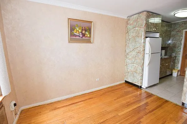 Sold by Gelfand Realty Inc | media 17