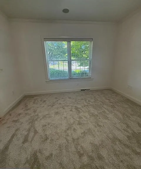 111 Village Dr — Photo 13
