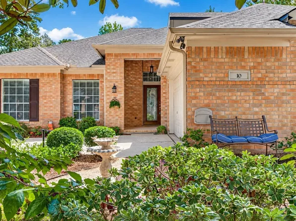 10 Surrey Run Pl, Conroe, TX 77384