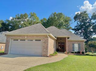 40 Cambrian Rdg, Petal, MS 39465