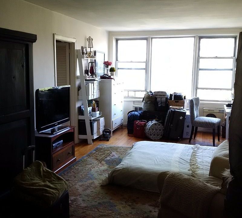 2nd image of 7140 112th St APT 402