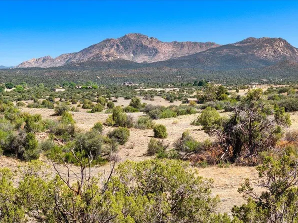 14300 N Puntenney Rd, Prescott, AZ 86305