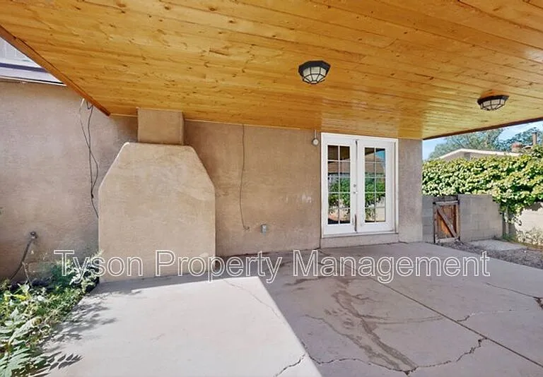 9509 Dona Marguerita Ave NE — Photo 32