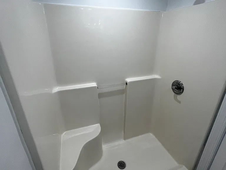 229-235 E Main St — Photo 3