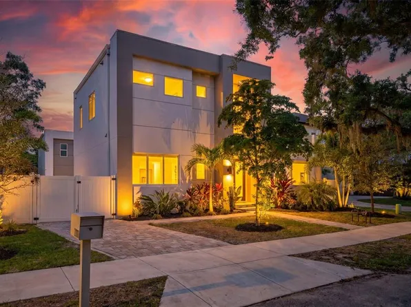 2430 Floyd St, Sarasota, FL 34239