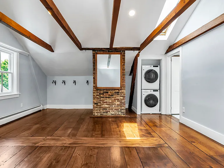20 Pickman St #2 — Photo 32
