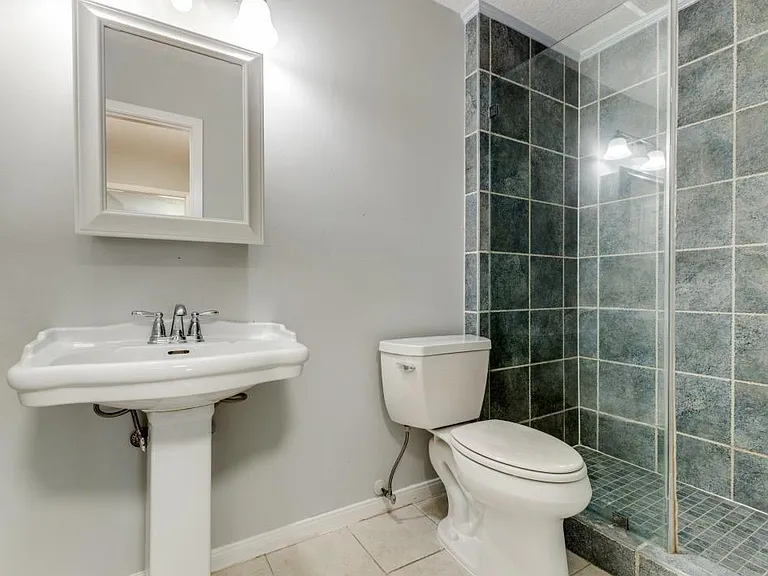 7218 Ridgeberry Dr — Photo 22