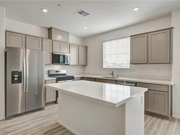 616 Bellus Pl, Henderson, NV 89015