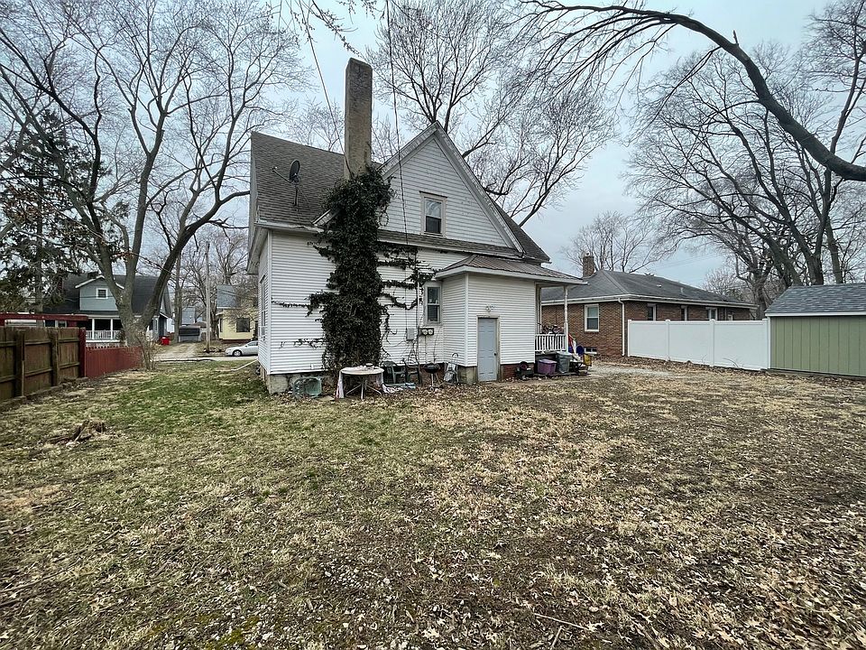 Building Photo 3