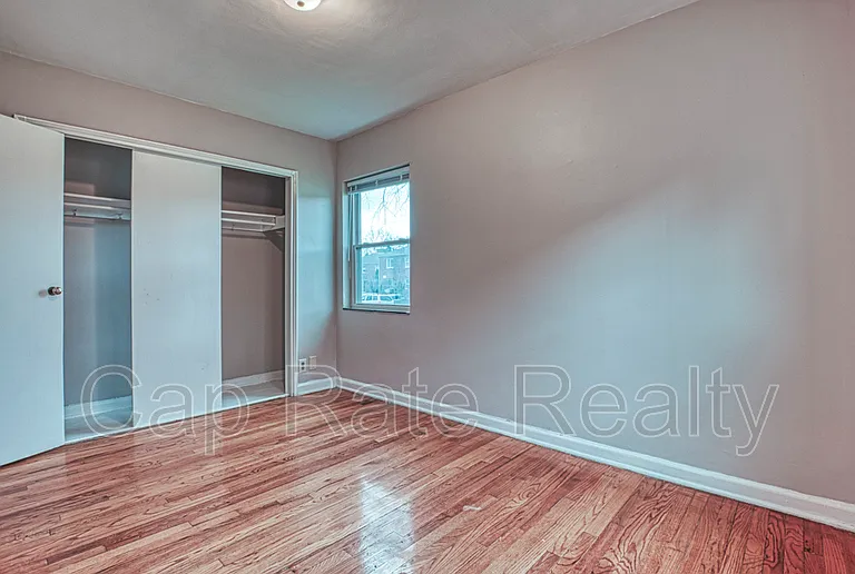 81 N Hampton Rd #B — Photo 9