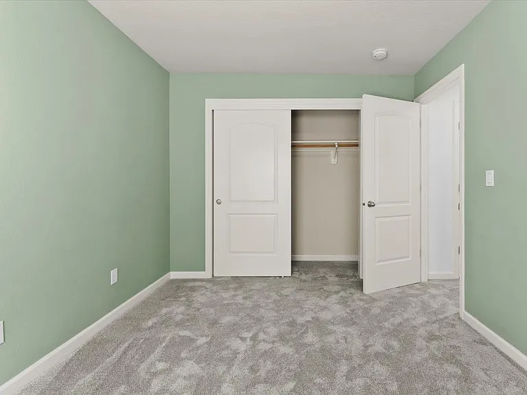 2352 NW Brewer Ln — Photo 34