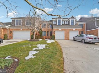 3 Woodchester Ct #3, Pikesville, MD 21208