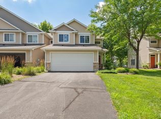 2402 Elianna Dr, Northfield, MN 55057