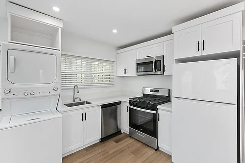 3647 Georgia St Photo 1