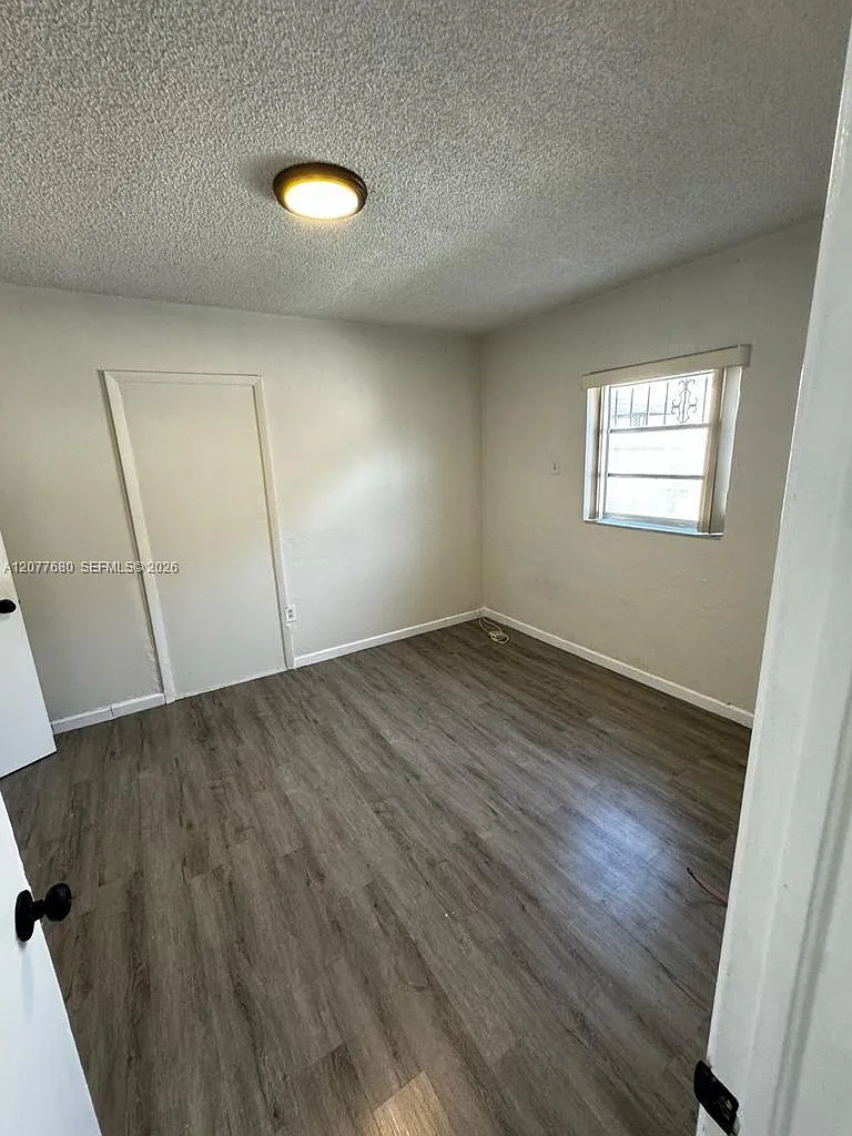 South Bay Estates — Photo 3