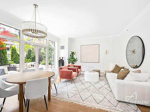 2nd image of 205 W 76th St APT 1401