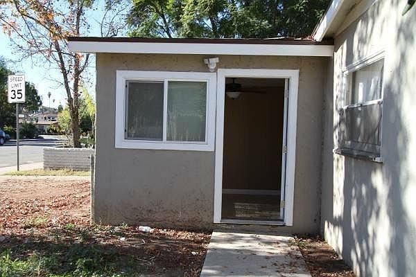 1st image of 1128 E Grand Ave #1128