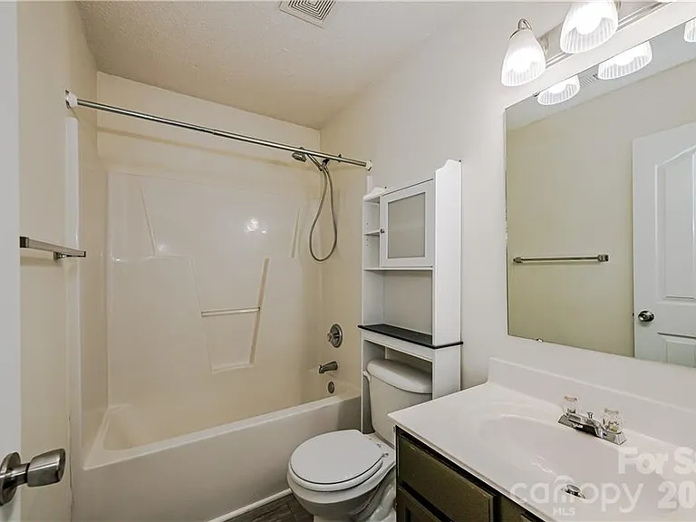 12819 Slade Castle Ct — Photo 24
